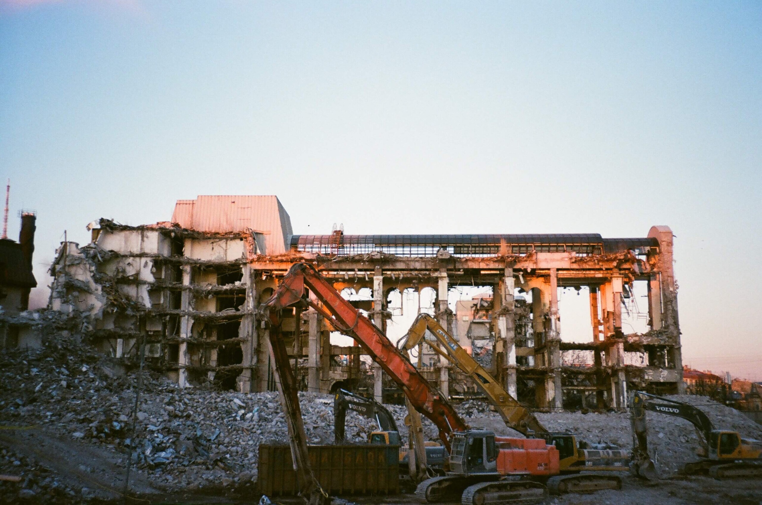 Demolition machines- Demolition company hill country TX